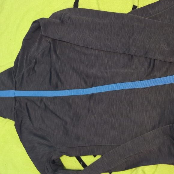 Under Armour cold gear half-zip - Picture 2 of 3